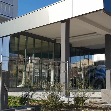 Sea View Tiho شقة سبليت